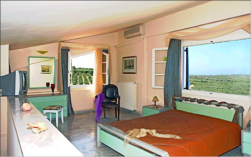 Elia suite - bedroom